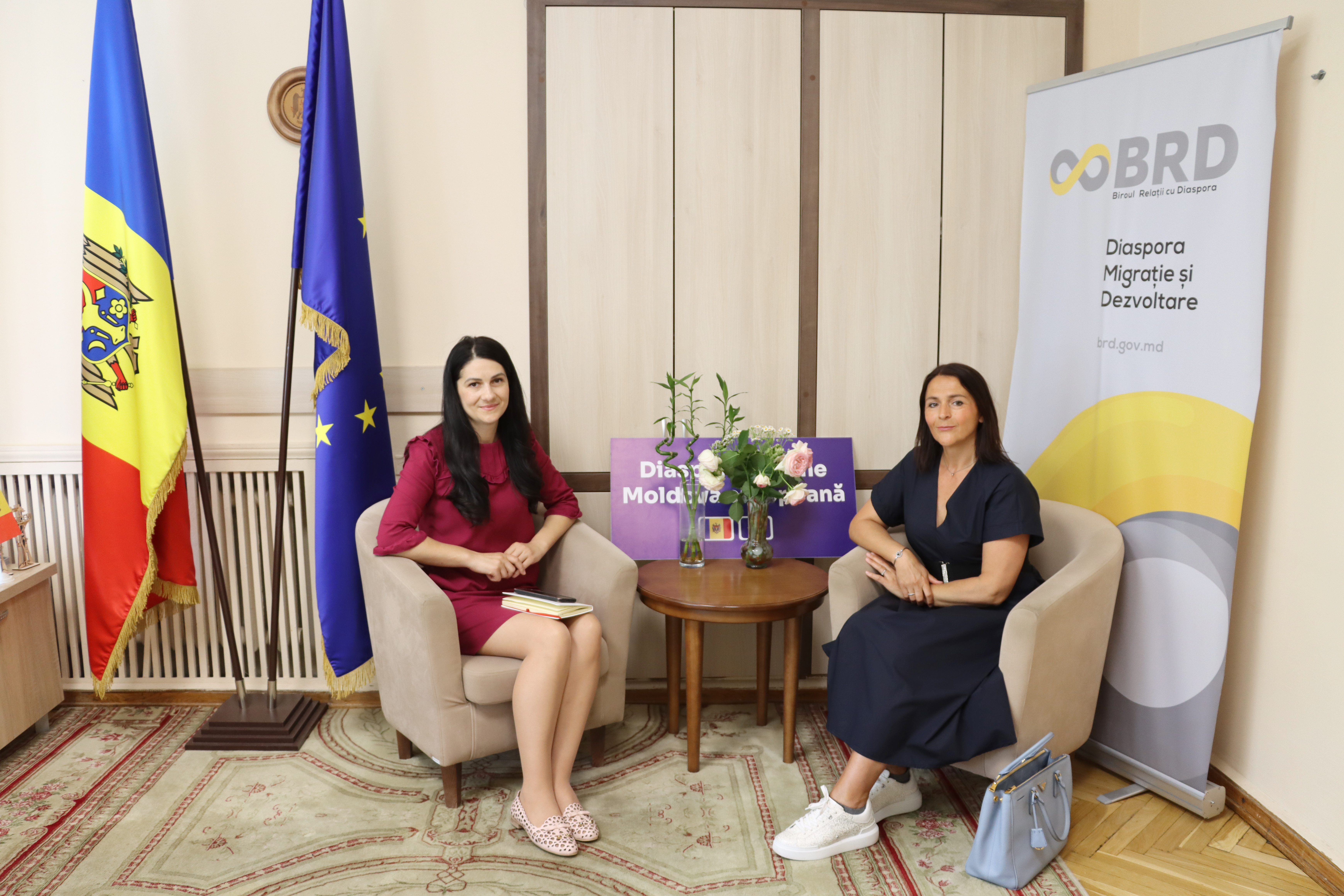 Modalități de implicare a diasporei, discutate la Biroul relații cu diaspora, cu conaționala noastră din Italia, Lucia Staver