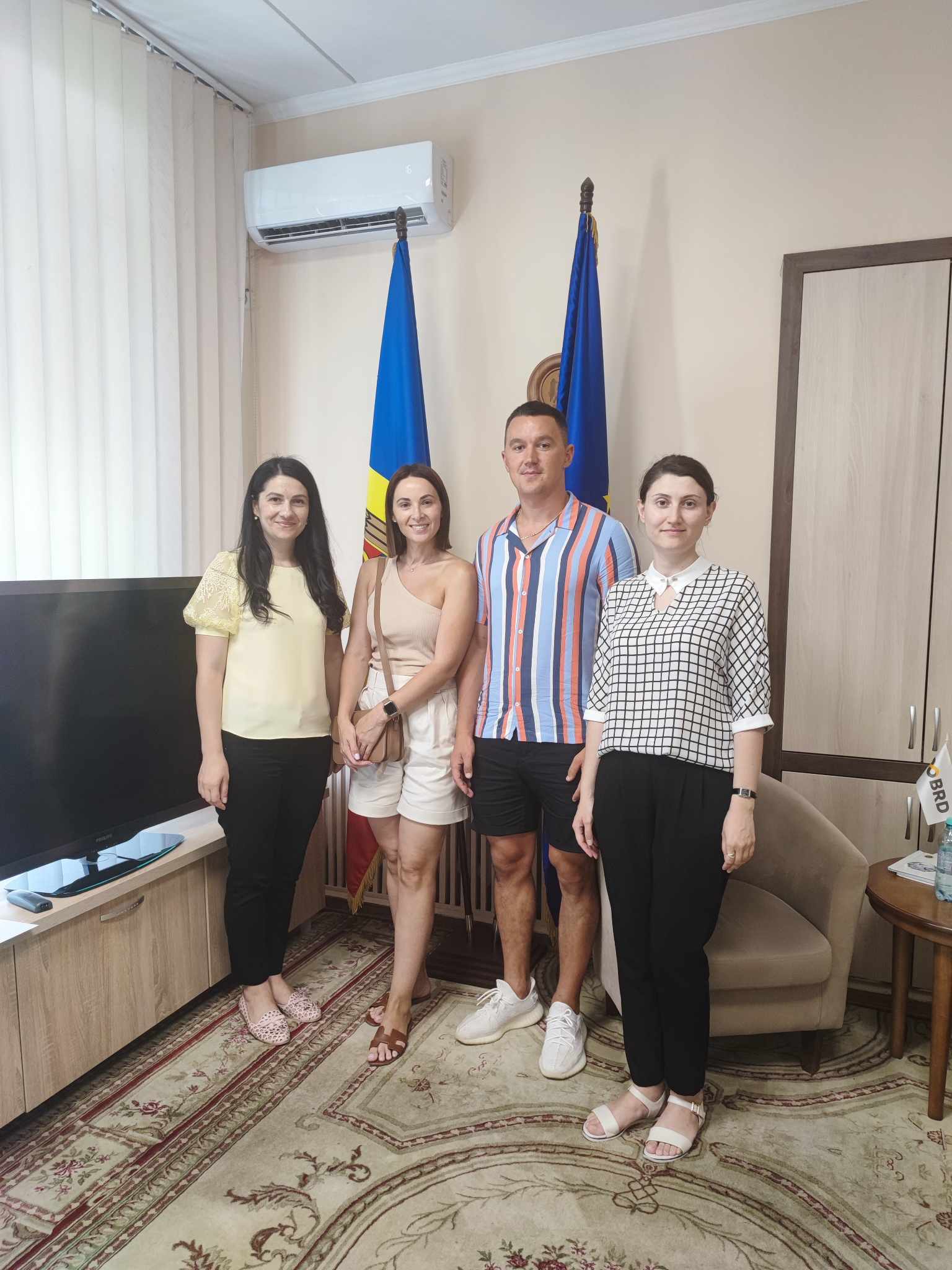 Oaspeți stabiliți peste ocean, în vizită la Biroul relații cu diaspora