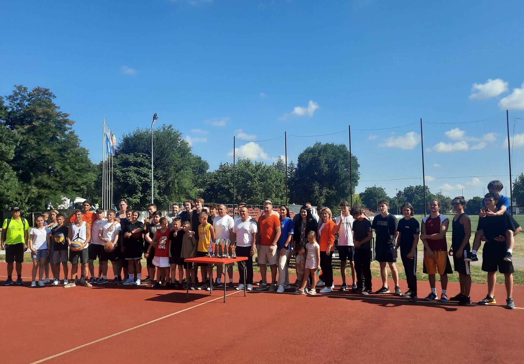 Teren de baschet inaugurat la Ungheni în cadrul Programului Diaspora Acasă Reușește „DAR 1+3”