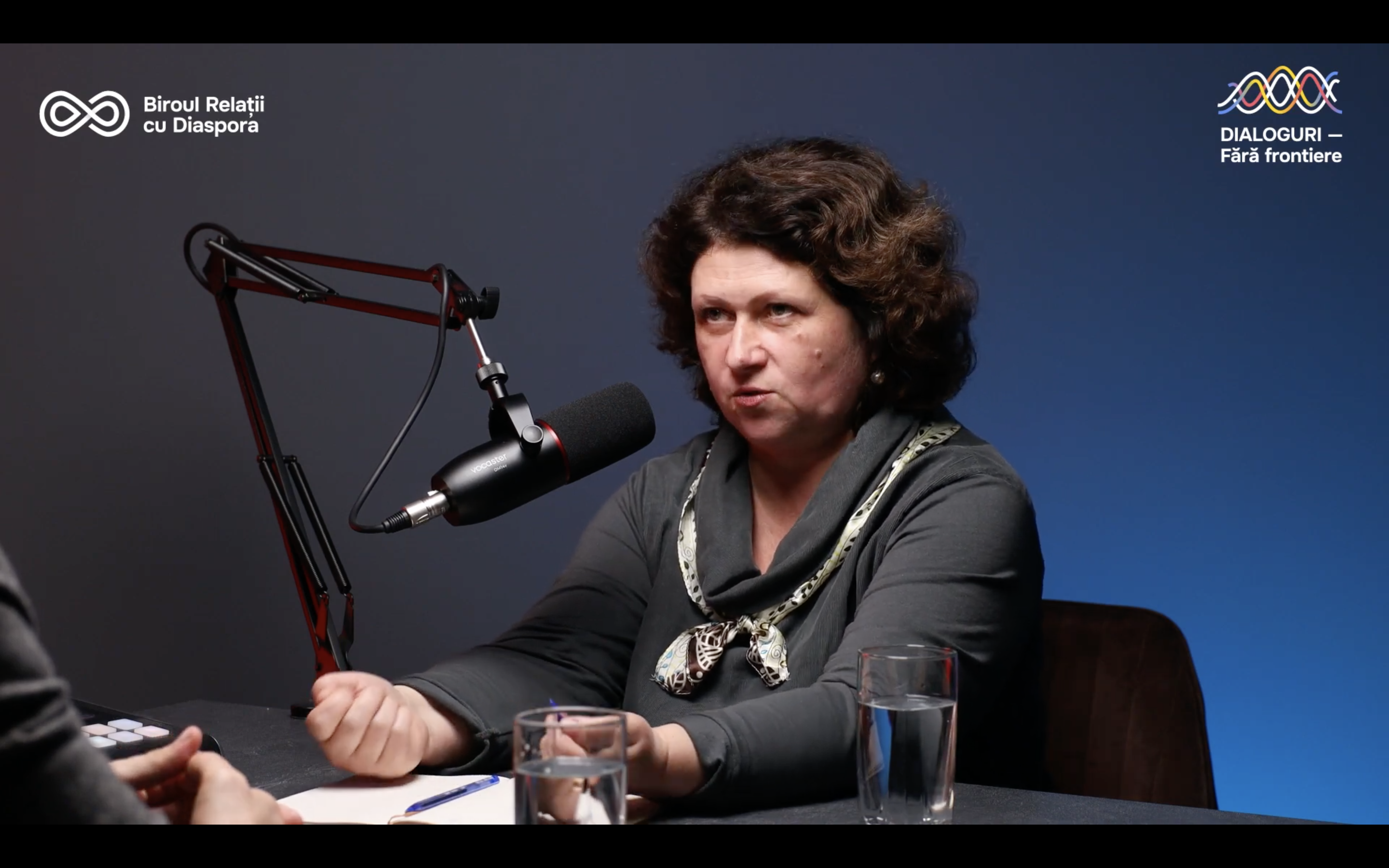 Podcast Dialoguri fără Frontiere cu Maia Metaxa