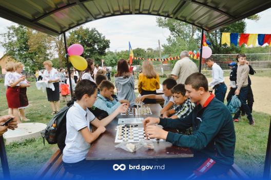 „O minte sănătoasă într-un corp sănătos” – un nou proiect implementat cu succes în cadrul subprogramului destinat tinerilor din diaspora, parte a Programului „Diaspora Engagement Hub”